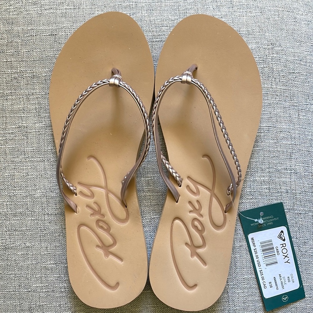 NWT Roxy flip flops rose gold womens size 8